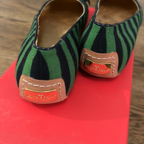 NIB Kate Spade navy/green stripe ballet flat size 7 never worn - Picture 5 of 5